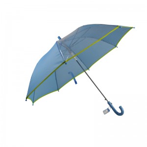 един панел вижте през синия рекламен детски чадър